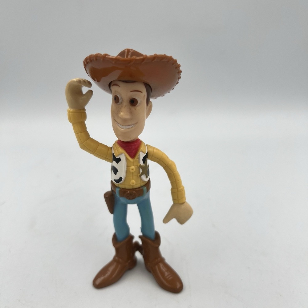 Vintage Disney Pixar Toy Story Sheriff Woody Vintage Plastic Figure W/Hat 4"